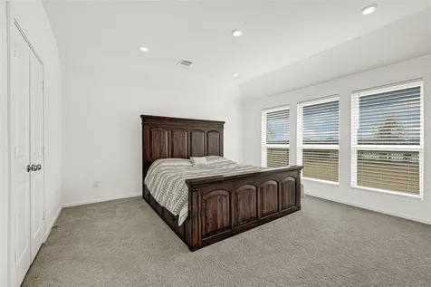 27711 Seascape Village Drive Katy TX 77493