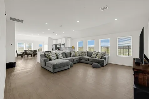 27711 Seascape Village Drive Katy TX 77493