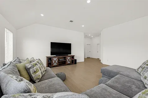 27711 Seascape Village Drive Katy TX 77493