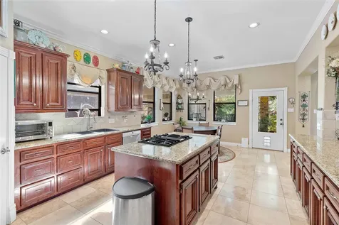 2974 Hargraves Road Huffman TX 77336