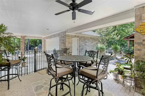2974 Hargraves Road Huffman TX 77336