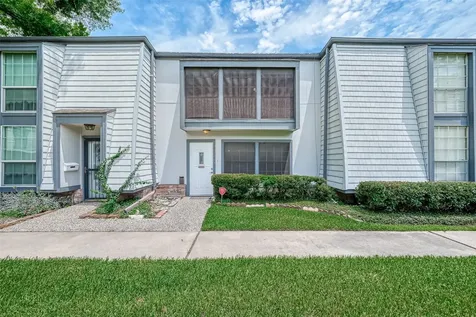 10188 Beekman Place Drive Houston TX 77043