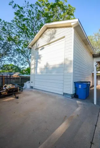 1645 9th Street Hempstead TX 77445