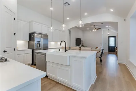 712 Washita Falls Lane Conroe TX 77304