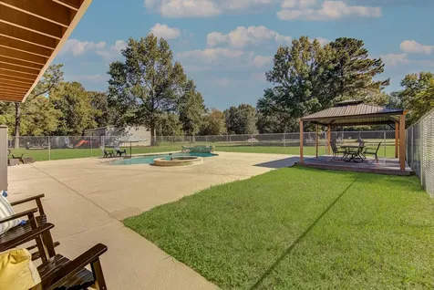 14750 Highway 146 N Liberty TX 77575