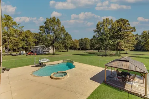 14750 Highway 146 N Liberty TX 77575
