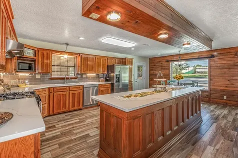 14750 Highway 146 N Liberty TX 77575