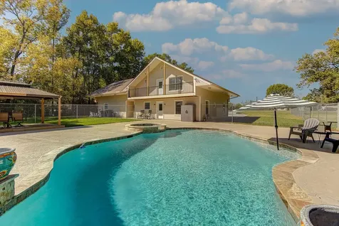 14750 Highway 146 N Liberty TX 77575