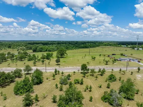 6781 Atakapan Trail Bedias TX 77831