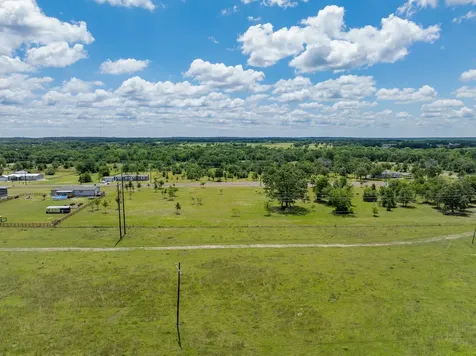6781 Atakapan Trail Bedias TX 77831