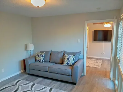 800 Country Place Drive 909 Houston TX 77079