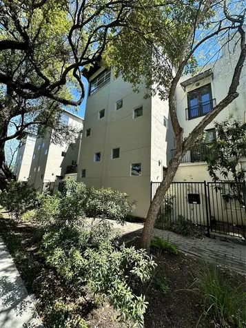 2713 Crawford Street Houston TX 77004