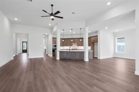 19223 Belmont Stakes Way Tomball TX 77377