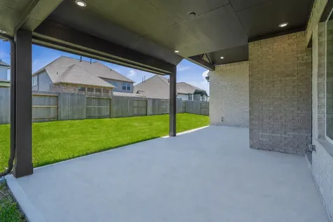 19223 Belmont Stakes Way Tomball TX 77377