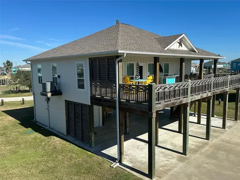 2429 Sand Castle Drive Crystal Beach TX 77650