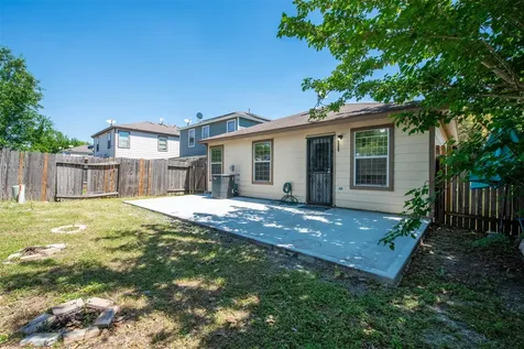 8510 Village Hollow Lane Houston TX 77072