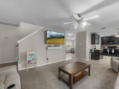 1418 Stonehedge Bend Drive Houston TX 77073