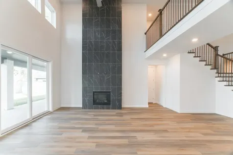11 Mariposa Woods Drive Tomball TX 77375