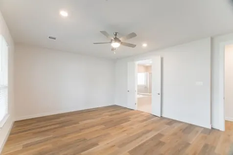 11 Mariposa Woods Drive Tomball TX 77375