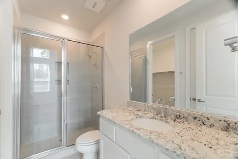 11 Mariposa Woods Drive Tomball TX 77375