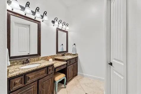 1326 Elkins Hollow Lane League City TX 77573