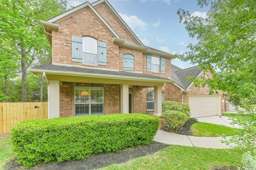 6 Cordella Place The Woodlands TX 77382