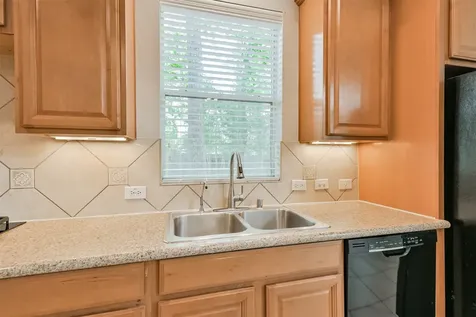 6 Cordella Place The Woodlands TX 77382