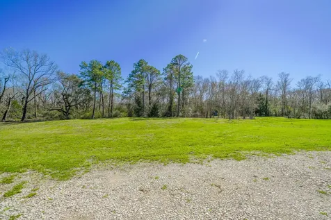 314 County Road 904 Alvin TX 77511