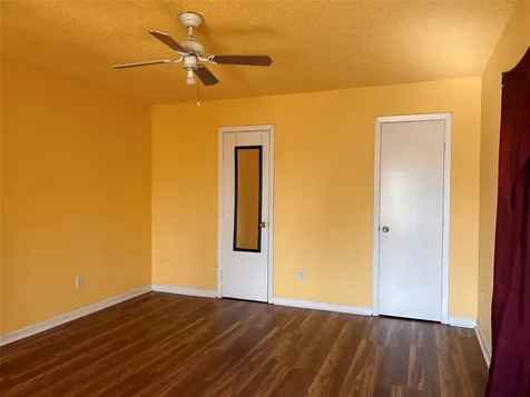 1305 Vista Road Pasadena TX 77504