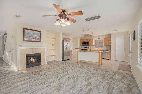 7902 Swan Lane Baytown TX 77523