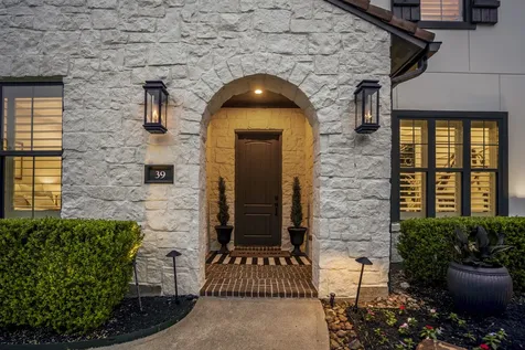 39 Beacons Light Place Tomball TX 77375