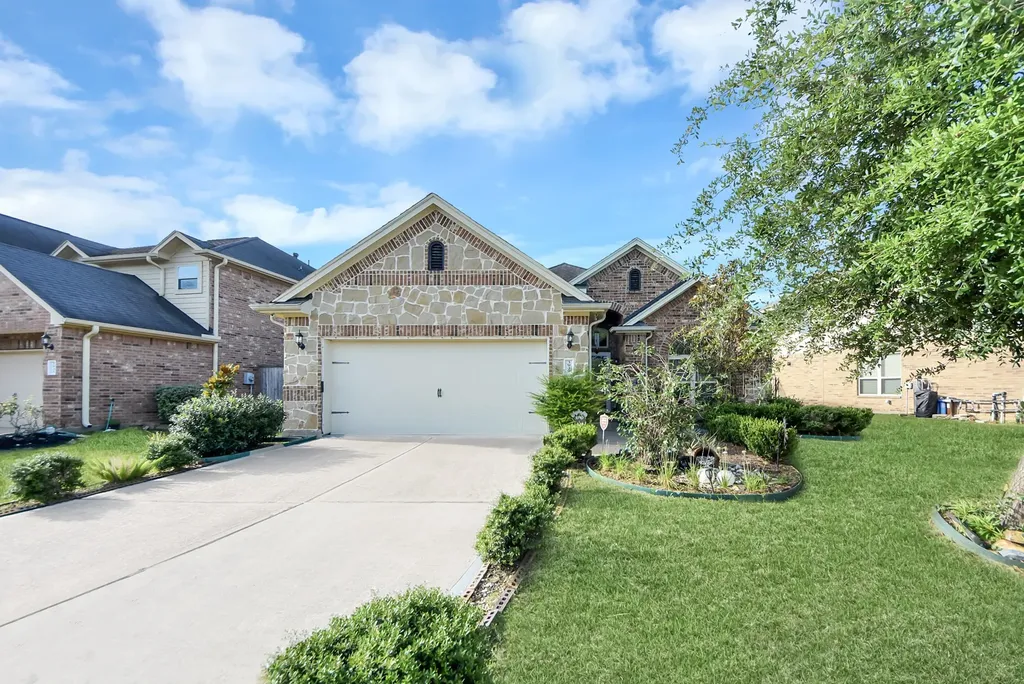 3939 Catania Bay Court Missouri City TX 77459