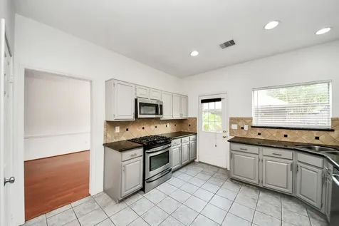 2204 Gemini Street Houston TX 77058