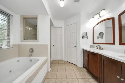 2204 Gemini Street Houston TX 77058