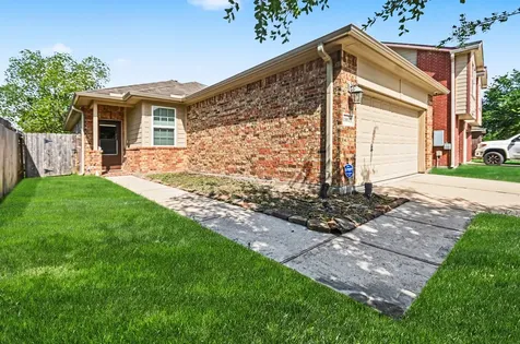 10019 Meadow Mill Forest Lane Houston TX 77044