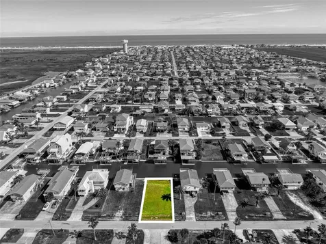16523 Bahama Way Galveston TX 77554