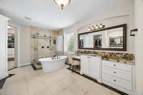 1360 Chippendale Road Houston TX 77018