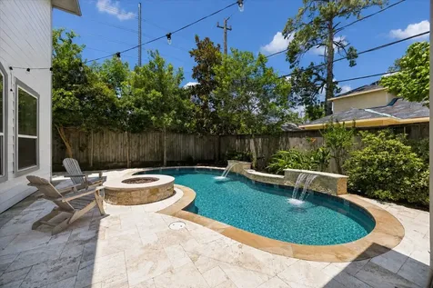 1360 Chippendale Road Houston TX 77018