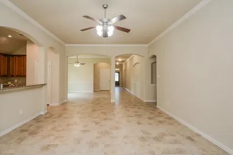 2205 Lake Forrest Drive West Columbia TX 77486