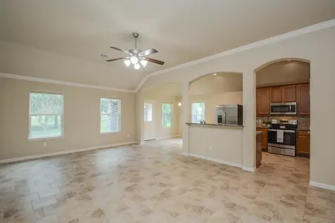 2205 Lake Forrest Drive West Columbia TX 77486