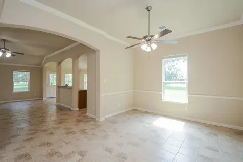 2205 Lake Forrest Drive West Columbia TX 77486