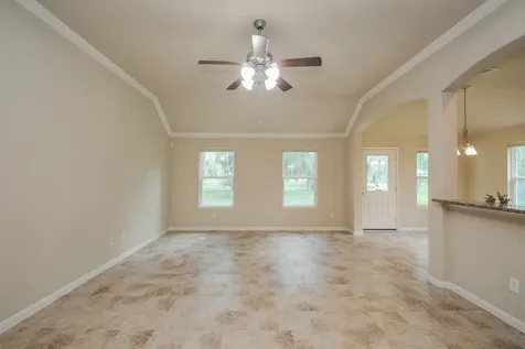 2205 Lake Forrest Drive West Columbia TX 77486