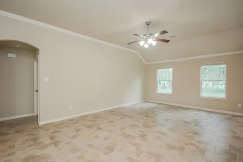 2205 Lake Forrest Drive West Columbia TX 77486