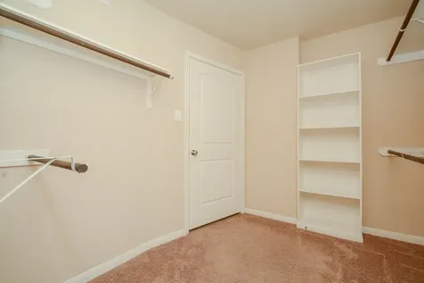 2205 Lake Forrest Drive West Columbia TX 77486