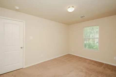 2205 Lake Forrest Drive West Columbia TX 77486