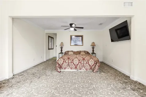 56 Magnolia Drive Huntsville TX 77340