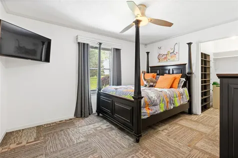 56 Magnolia Drive Huntsville TX 77340