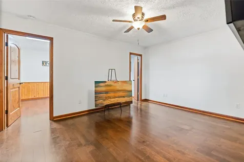 56 Magnolia Drive Huntsville TX 77340