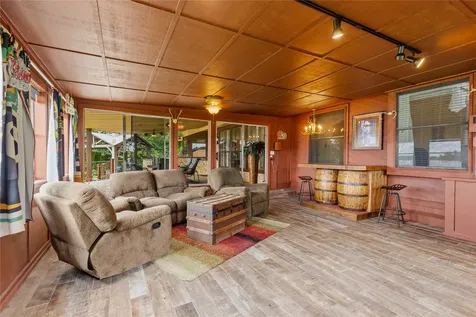 56 Magnolia Drive Huntsville TX 77340