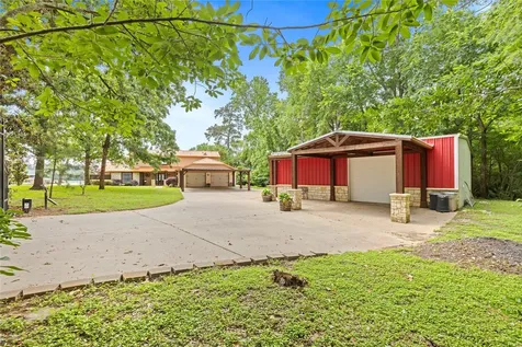 56 Magnolia Drive Huntsville TX 77340